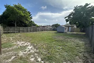 820 NW 4th Ave, Fort Lauderdale, FL 33311 - Photo 4