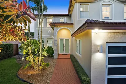2517 SW 148th Ct, Miami, FL 33185 - Photo 2
