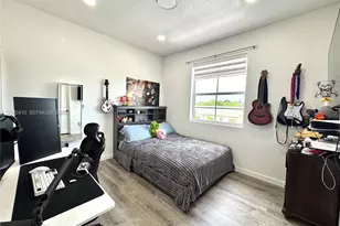 479 NE 5th Way, Florida City, FL 33034 - Photo 10