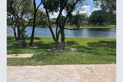 2360 Dover, Weston, FL 33326 - Photo 2