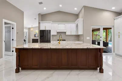 15720 SW 56th St, Southwest Ranches, FL 33331 - Photo 6
