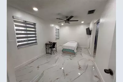 235 SW 18th Ave, Homestead, FL 33030 - Photo 12