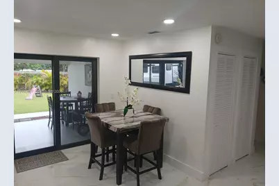 235 SW 18th Ave, Homestead, FL 33030 - Photo 4