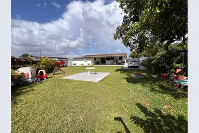 235 SW 18th Ave, Homestead, FL 33030 - Photo 18