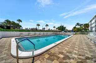 3221 NE 8th St, Pompano Beach, FL 33062 - Photo 18
