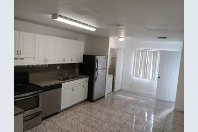 7318-7320 NW 76th Dr, Tamarac, FL 33321 - Photo 8