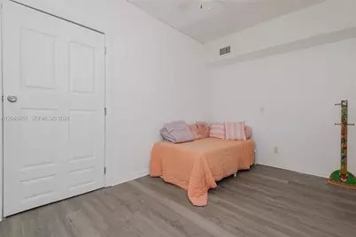 259 NE 111th St, Miami, FL 33161 - Photo 20