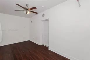 259 NE 111th St, Miami, FL 33161 - Photo 16