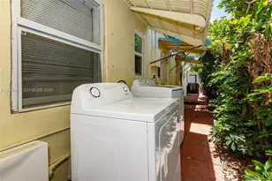259 NE 111th St, Miami, FL 33161 - Photo 26