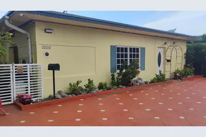 259 NE 111th St, Miami, FL 33161 - Photo 28