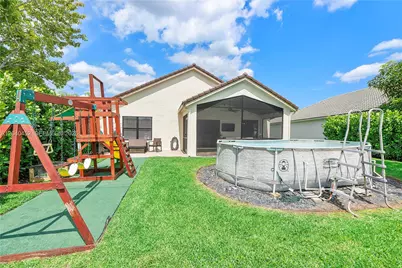 124 Preserve Dr, Royal Palm Beach, FL 33411 - Photo 56