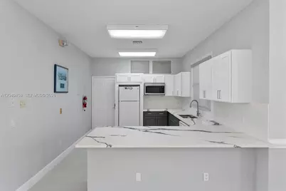 6786 Camille St, Boynton Beach, FL 33437 - Photo 38