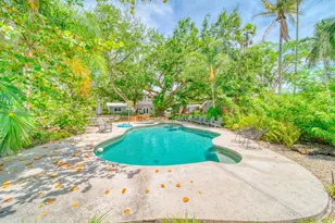 9737 SW 98th St, Miami, FL 33176 - Photo 50
