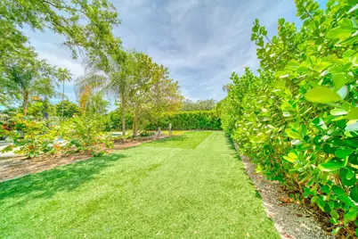 9737 SW 98th St, Miami, FL 33176 - Photo 52