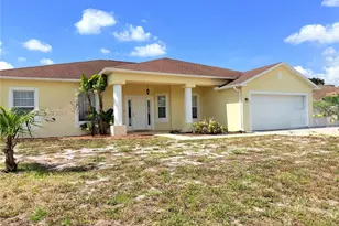 3762 SW Darby Ln, Port Saint Lucie, FL 34953 - Photo 4