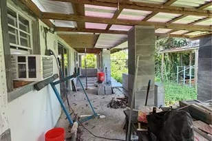 9110 SW 44th St, Miami, FL 33165 - Photo 10