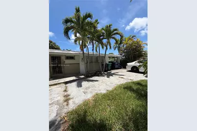 9110 SW 44th St, Miami, FL 33165 - Photo 4