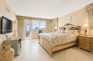 3725 S Ocean Dr, Hollywood, FL 33019 - Photo 16