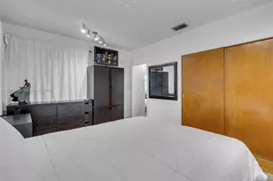 21 SW 59th Ave, Miami, FL 33144 - Photo 20