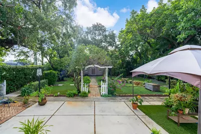 21 SW 59th Ave, Miami, FL 33144 - Photo 32