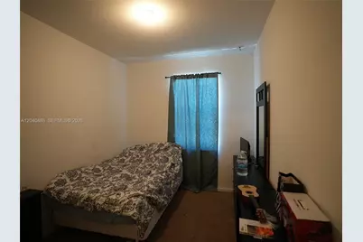 4037 NW 10th Pl, Lauderhill, FL 33313 - Photo 10