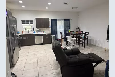 4037 NW 10th Pl, Lauderhill, FL 33313 - Photo 4