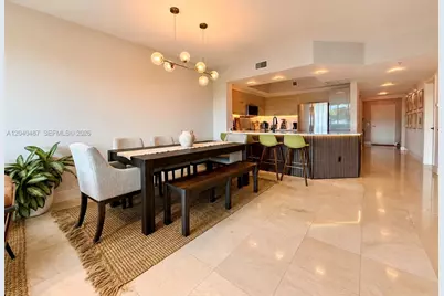 15051 Royal Oaks Ln #303, North Miami, FL 33181 - Photo 2