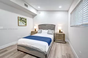 [Address not provided], Hollywood, FL 33019 - Photo 14
