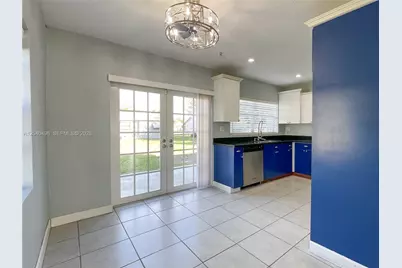 7006 NW 99th Way, Tamarac, FL 33321 - Photo 4