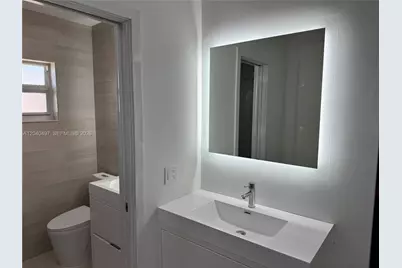 3900 N 43rd Ave, Hollywood, FL 33021 - Photo 8