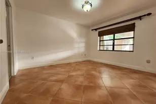 13412 SW 17th Terrace Cir S, Miami, FL 33175 - Photo 6