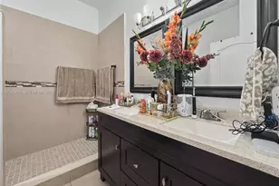 522 NE 20th Ave, Homestead, FL 33033 - Photo 14