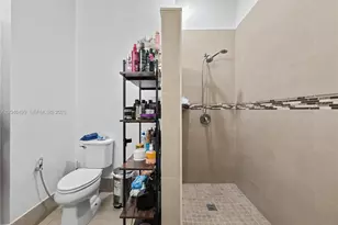 522 NE 20th Ave, Homestead, FL 33033 - Photo 14