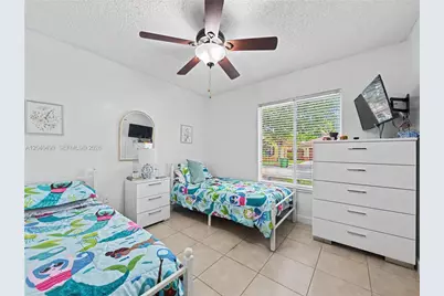 522 NE 20th Ave, Homestead, FL 33033 - Photo 16