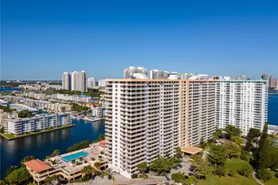 290 174th St, Sunny Isles Beach, FL 33160 - Photo 2