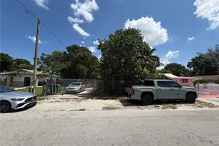 867 NW 109th St, Miami, FL 33168 - Photo 1