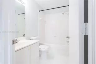 2930 SE 13th Ave, Homestead, FL 33035 - Photo 12