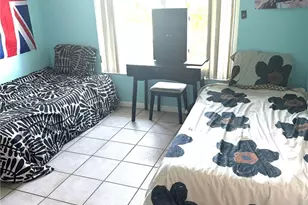 360 B Lakewood Cir E, Margate, FL 33063 - Photo 8