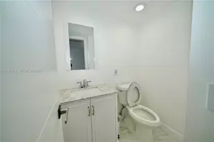 2541 Aragon Blvd, Sunrise, FL 33322 - Photo 8