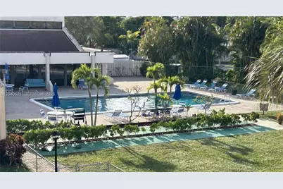 2541 Aragon Blvd #305, Sunrise, FL 33322 - Photo 14