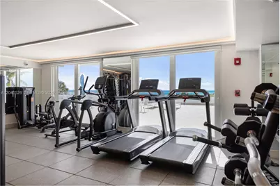 345 Ocean Dr #924, Miami Beach, FL 33139 - Photo 22