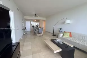601 NE 36th St, Miami, FL 33137 - Photo 22