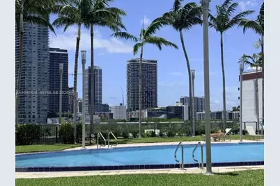 601 NE 36th St #803, Miami, FL 33137 - Photo 2
