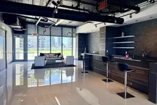 601 NE 36th St, Miami, FL 33137 - Photo 12