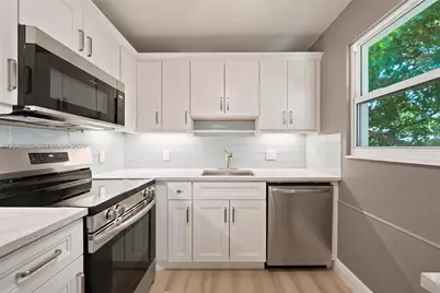 4001 Ashby C #4001, Deerfield Beach, FL 33442 - Photo 6