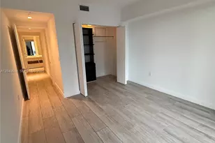 45 SW 9th St, Miami, FL 33130 - Photo 6