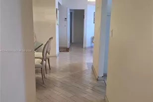 20191 E Country Club Dr, Aventura, FL 33180 - Photo 22