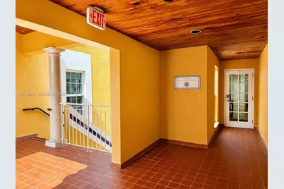 10530 NW 26th St #F203, Doral, FL 33172 - Photo 12