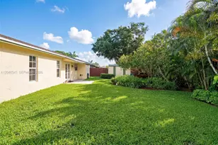 2760 NW 108th Ave, Sunrise, FL 33322 - Photo 40