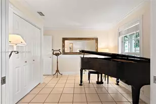 2760 NW 108th Ave, Sunrise, FL 33322 - Photo 8